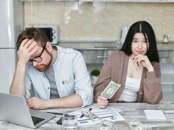 Four Reasons to Work With a Financial Expert Four Reasons to Work With a Financial Expert